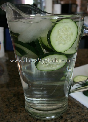 Iced Cucumber Water @loving5kids